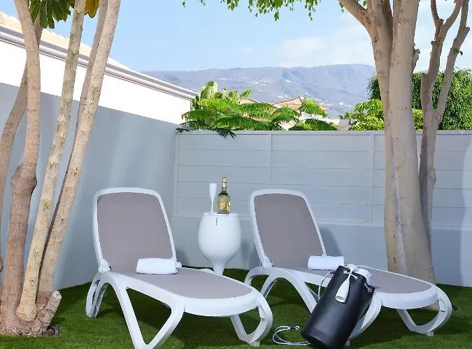 Boutique Experience *