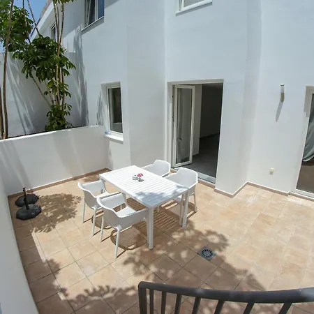 Villa Boutique Experience