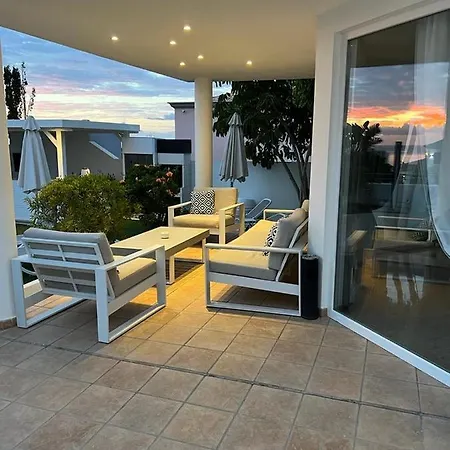 Boutique Experience *