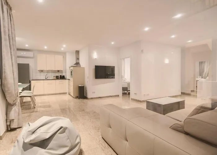 Boutique Experience Costa Adeje (Tenerife)