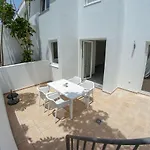Villa Boutique Experience