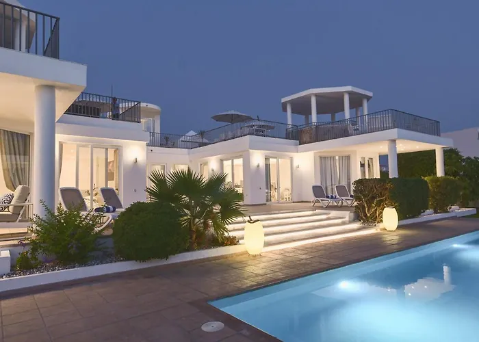 Villa Boutique Experience